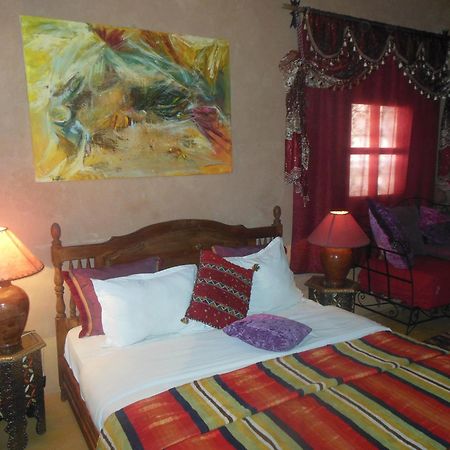 Bed and Breakfast Kasbah du Peintre à Ait Benhaddou Extérieur photo
