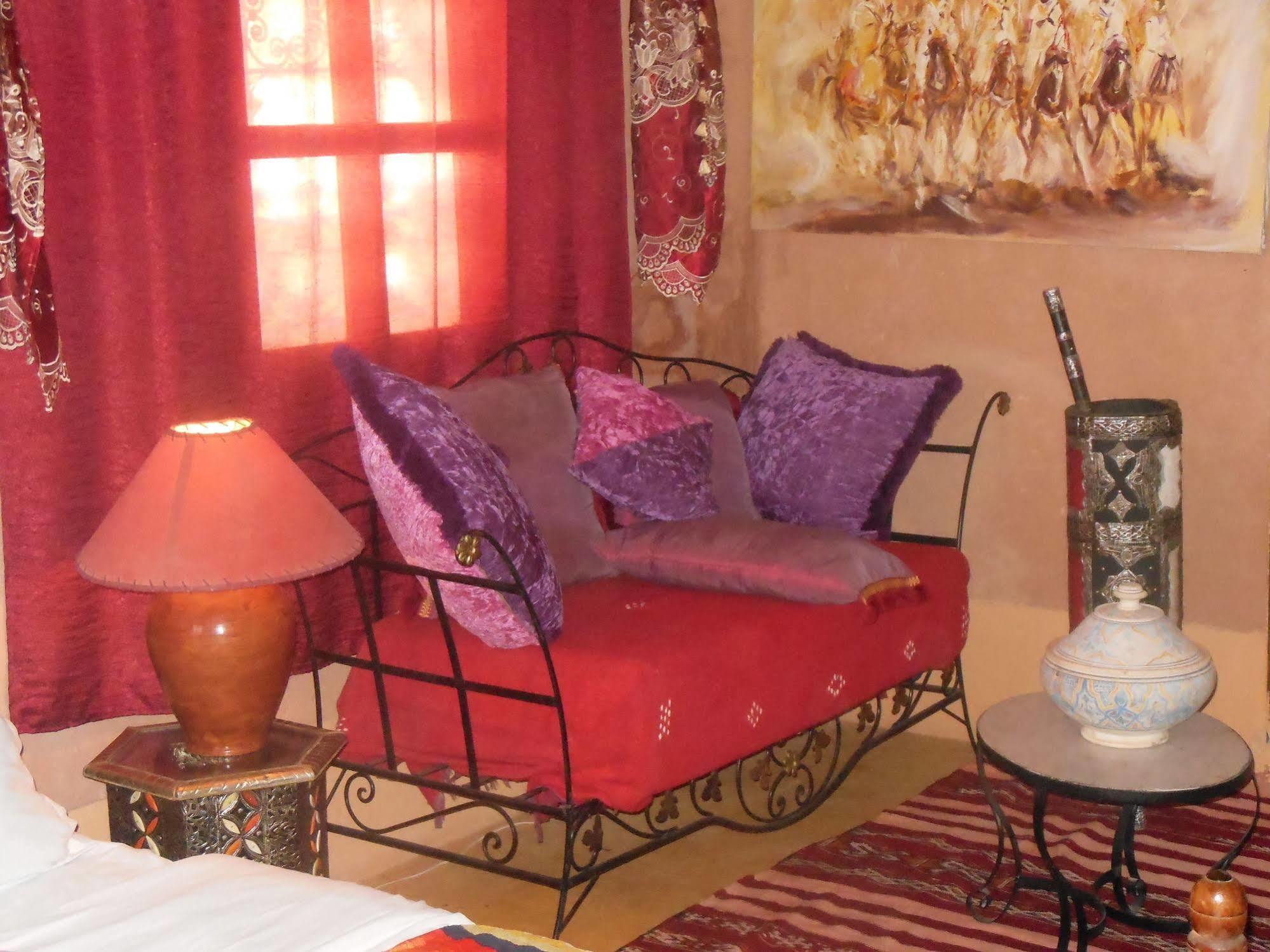 Bed and Breakfast Kasbah du Peintre à Ait Benhaddou Extérieur photo