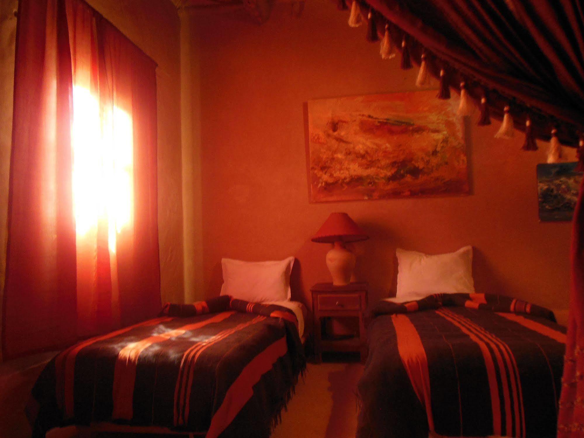 Bed and Breakfast Kasbah du Peintre à Ait Benhaddou Extérieur photo