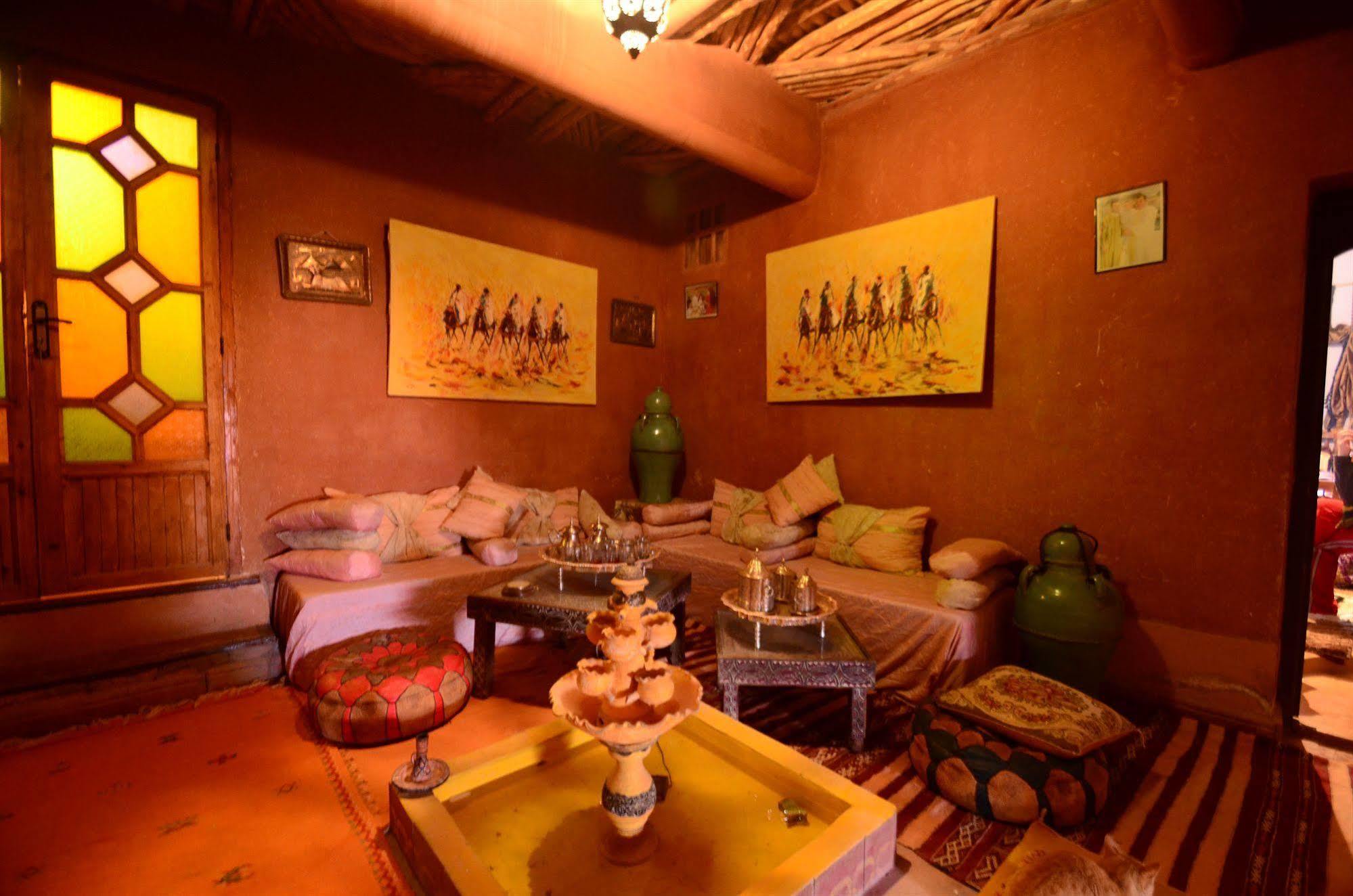 Bed and Breakfast Kasbah du Peintre à Ait Benhaddou Extérieur photo